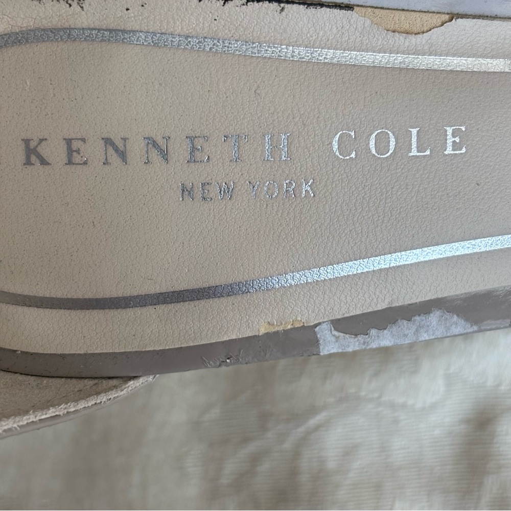 Kenneth Cole Taupe Open Toe Heels, Size 8.5 Medium - Picture 8 of 11